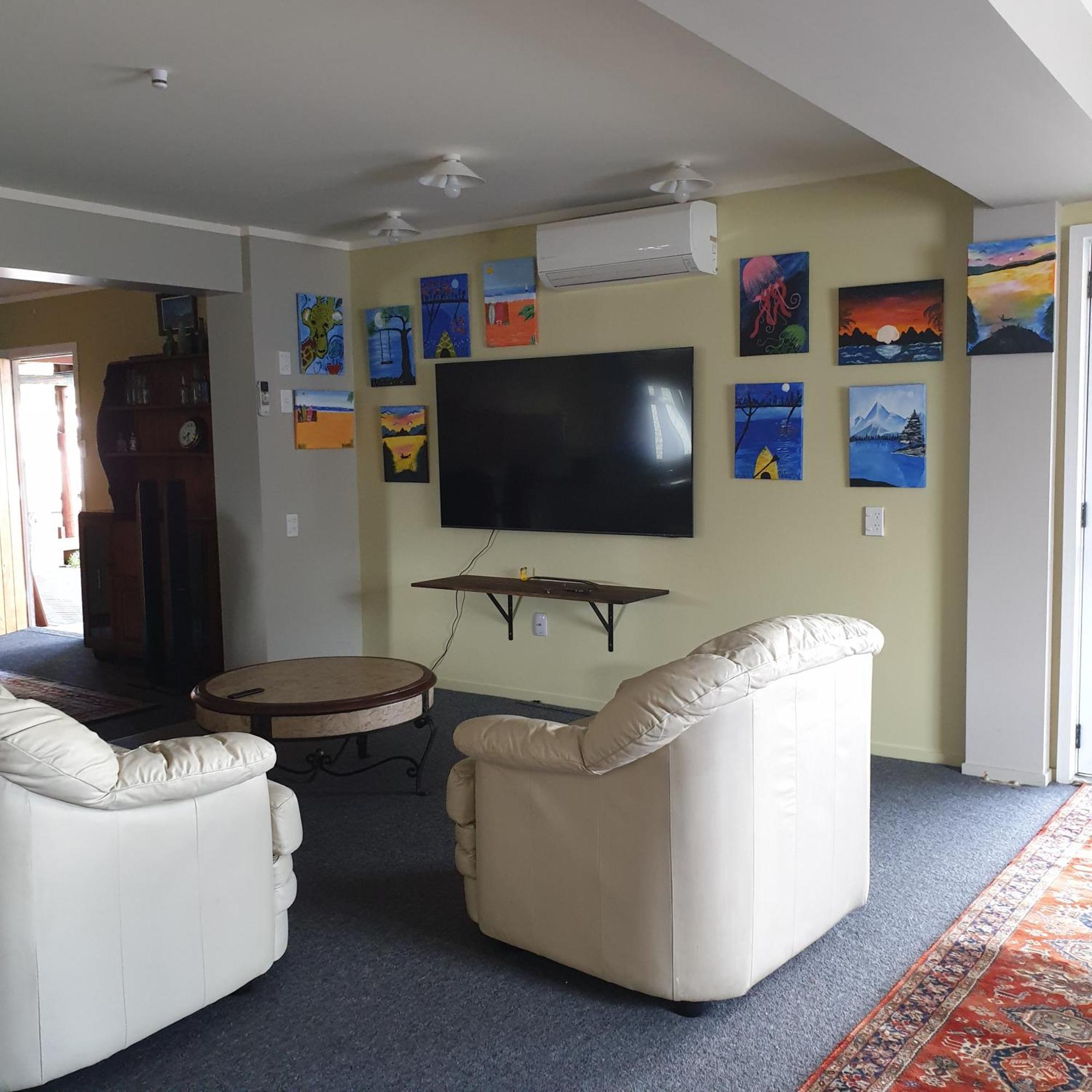 The Redbarn Villa Туранги Екстериор снимка