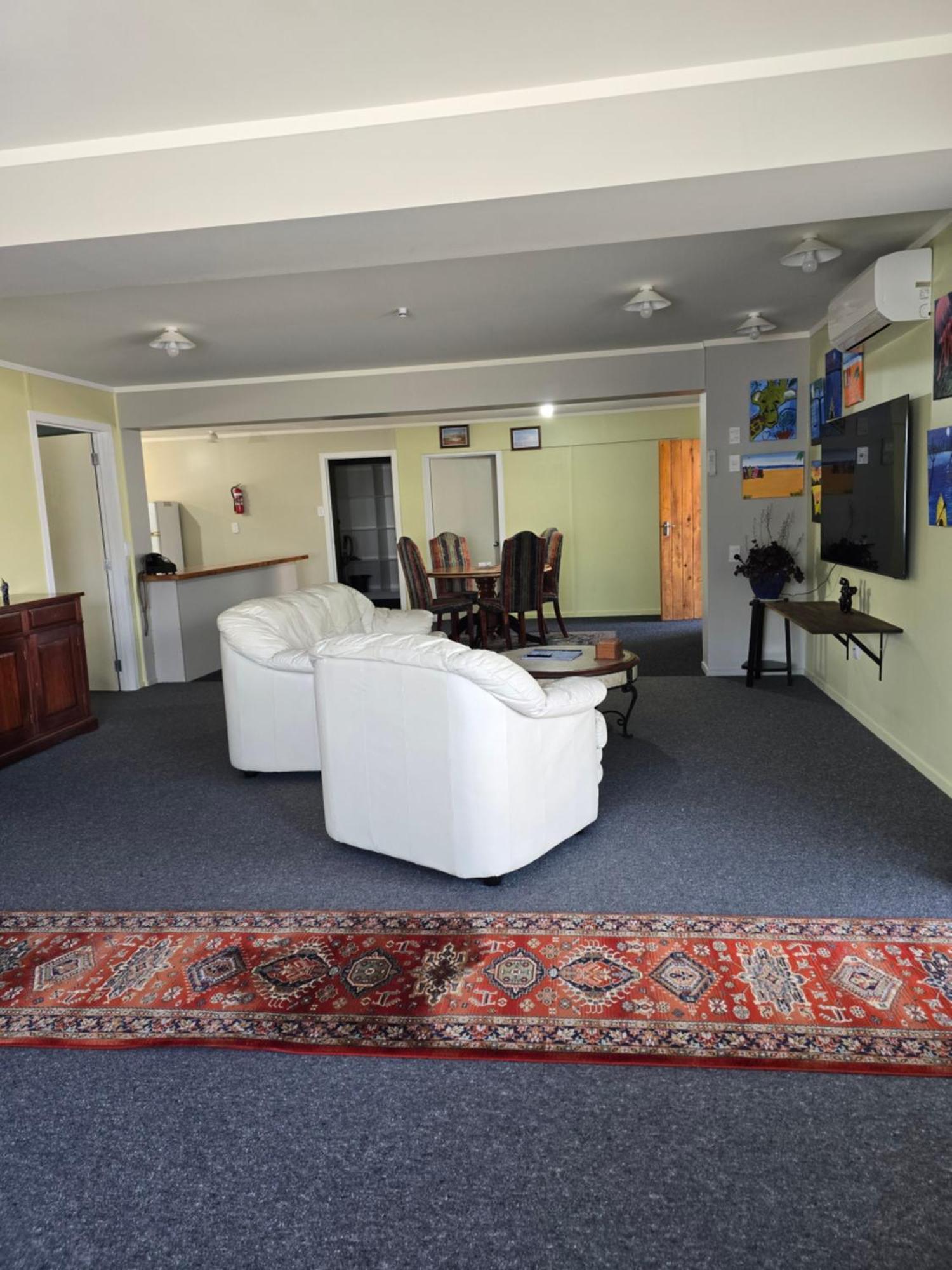 The Redbarn Villa Туранги Екстериор снимка